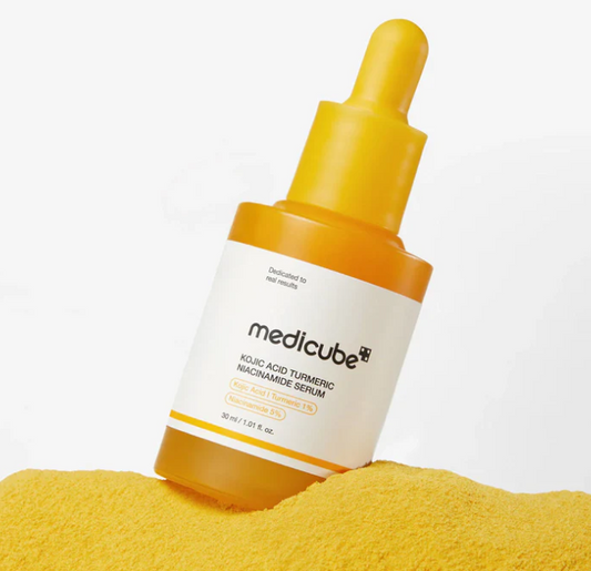 Medicube – Kojic Acid Turmeric Niacinamide Serum (30 ml)