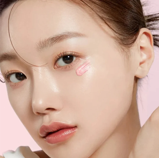 Medicube PDRN Pink Peptide Eye Cream – Crème Contour des Yeux Anti-Âge & Éclat (30ml)