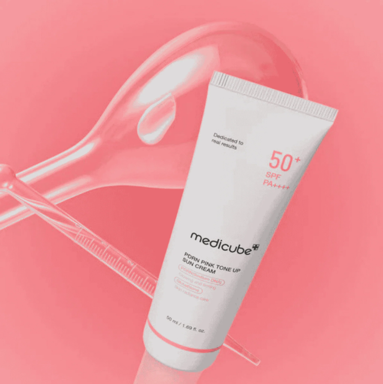 MEDICUBE PDRN Pink Tone Up Sun Cream SPF50+ PA++++ – Crème Solaire Rose Éclat 50 ml